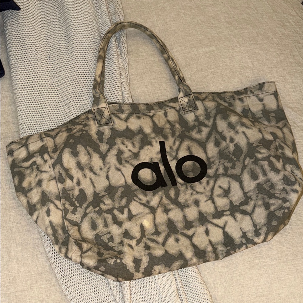 ALO Yoga Camouflage Tote Bag